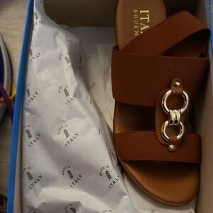Italian Shoemakers Brown Sandals with Gold Accent